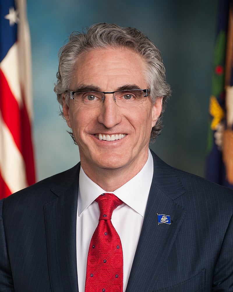 Portrait of Doug Burgum